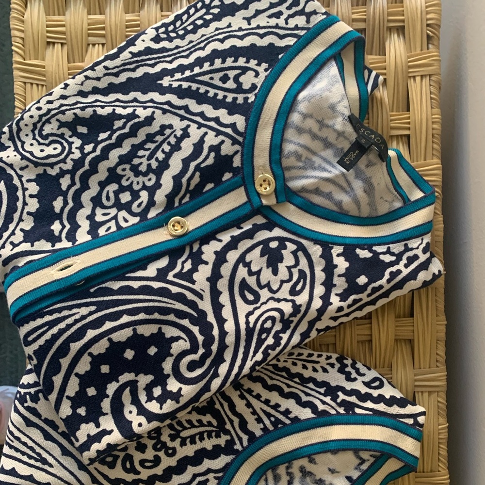 Escada twin set